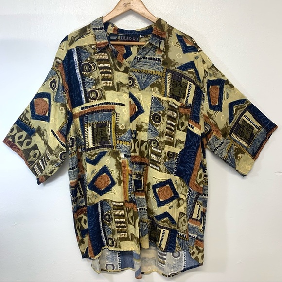 Tribes Camp Shirt Men XL Short Sleeve  Abstract Print Button Up Travel Vacation - Picture 1 of 9